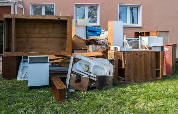 Best Commercial Cleanout Services  in Roessleville, NY